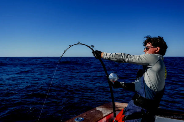 CB One Stand Up Tuna Monsta Jigging STJ53/35S Spin